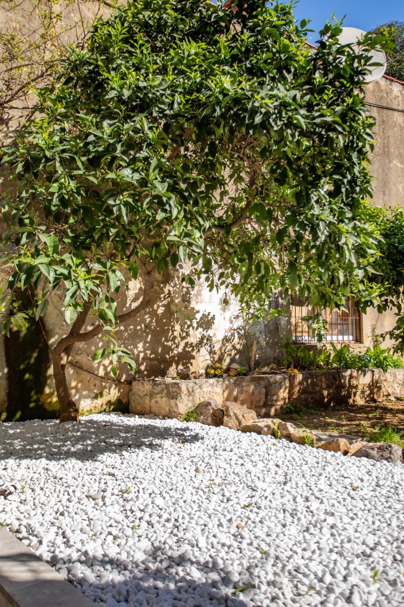 Anchi Guest house 3*
